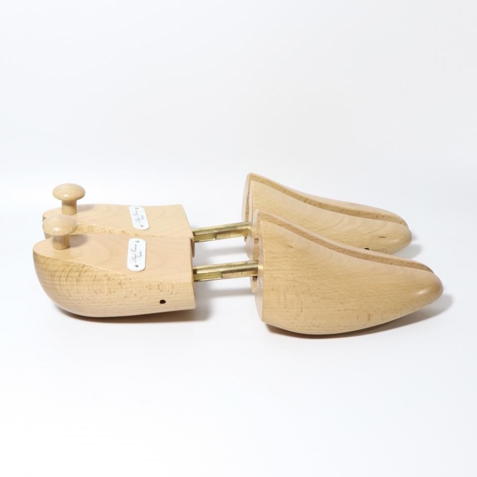 美品” Lloyd Footwear（ロイドフットウェア）木製シューツリー/シュー