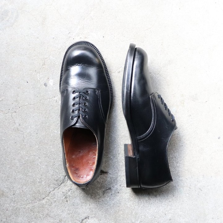 “美品/希少品” British Army Service Shoes（イギリス軍サービスシューズ）オフィサーシューズ / ミリタリーシューズ UK7.5 英国製 ブラック ハンドソーン  50s