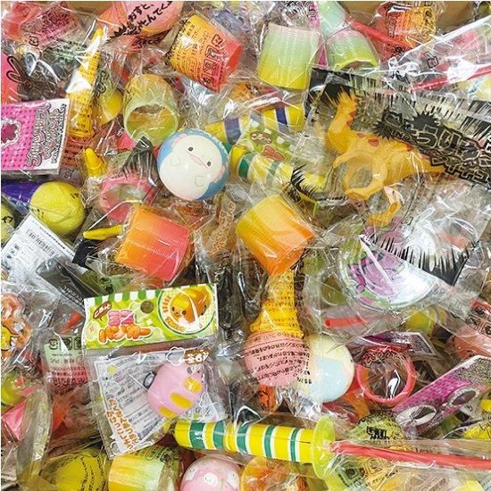 詰め放題おもちゃなど