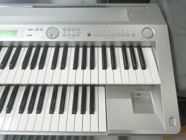 ヤマハエレクトーン ステージアELB-01（2015年） YAMAHA ステージア エレクトーン ELB-01 2015年製 都内 YAMAHA ヤマハ