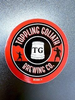 ȥåץ󥴥饤 ƥå / Toppling Goliath 3" Round Sticker