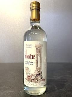 ֥   ֥   / Absinthe celle a guilloudAbsinthe la guilloudtine