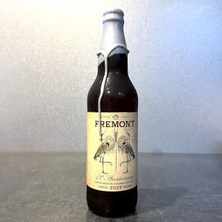 ե 13ǯХ륨ɥǥС졼磻 / Fremont 13th Anniversary Barrel-Aged Golden Barleywine Ale