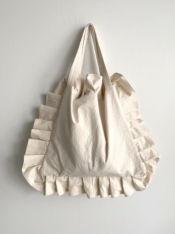 ڸCanvas frill tote bag pocket   /   ݥåդۥեХå (Off white)