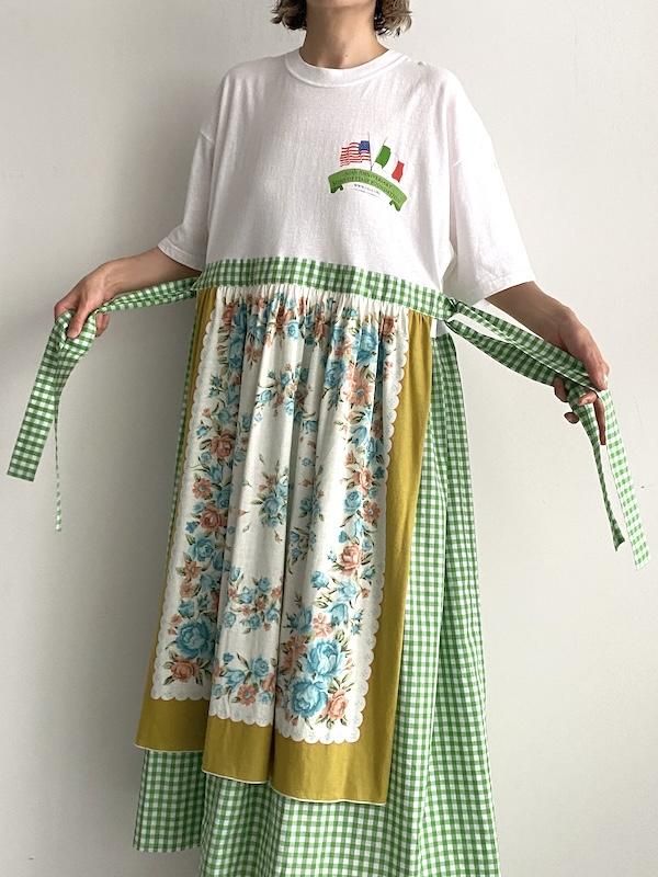 Remake loose apron dress / リメイク エプロンワンピース (wh