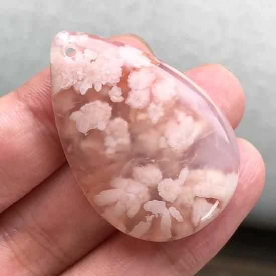 穴あき)桜瑪瑙 チェリーブロッサムアゲート 約40x27x8mm 812-4 穴あき)桜瑪瑙 チェリーブロッサムアゲート 約40x27x8mm 812-4
