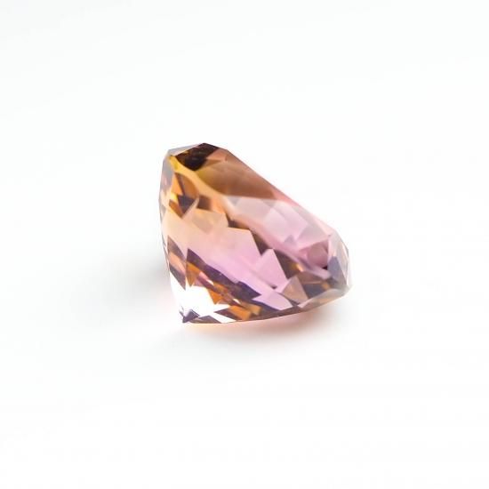 ナイジェリア産モルガナイト 3.08ct パーフェクトカット