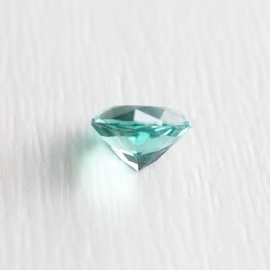 D.ナミビア産ラグーントルマリン 0.39ct パーフェクトカット - IRODORI