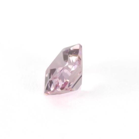マダガスカル産 非加熱サファイア 0.66ct パステルピンク マダガスカル産 非加熱サファイア 0.66ct パステルピンク