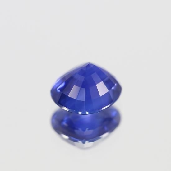スリランカ産コーンフラワーブルーサファイア 0.84ct AIGS鑑別付 スリランカ産コーンフラワーブルーサファイア 0.84ct AIGS鑑別付