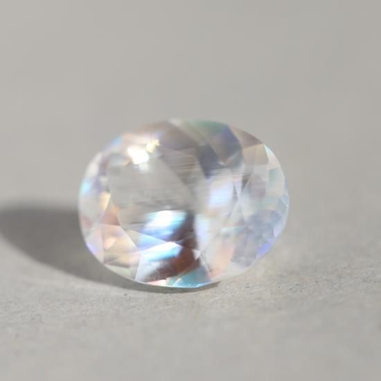 マダガスカル産レインボームーンストーン1.62ct - IRODORI STONE マダガスカル産レインボームーンストーン1.62ct - IRODORI STONE