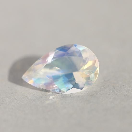 マダガスカル産レインボームーンストーン0.98ct - IRODORI STONE