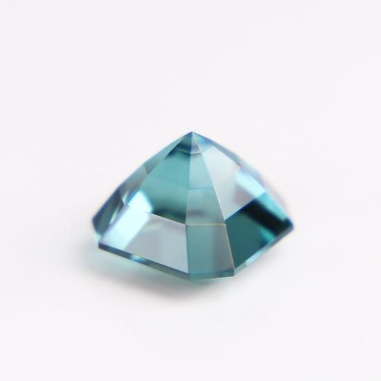 アフガニスタン産ラグーントルマリン 0.83ct パーフェクトカット