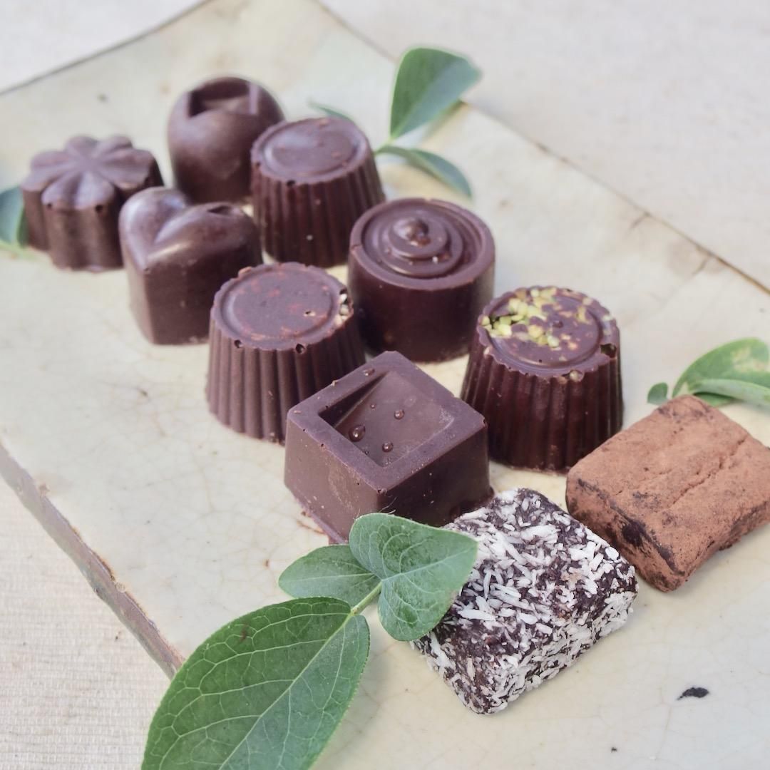 母の日 ギフトにも 白砂糖不使用オーガニックチョコ 生チョコ詰合わせ 10個