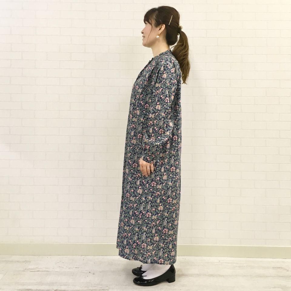 Parkes - バンドカラーのシャツワンピース（リバティコレクション