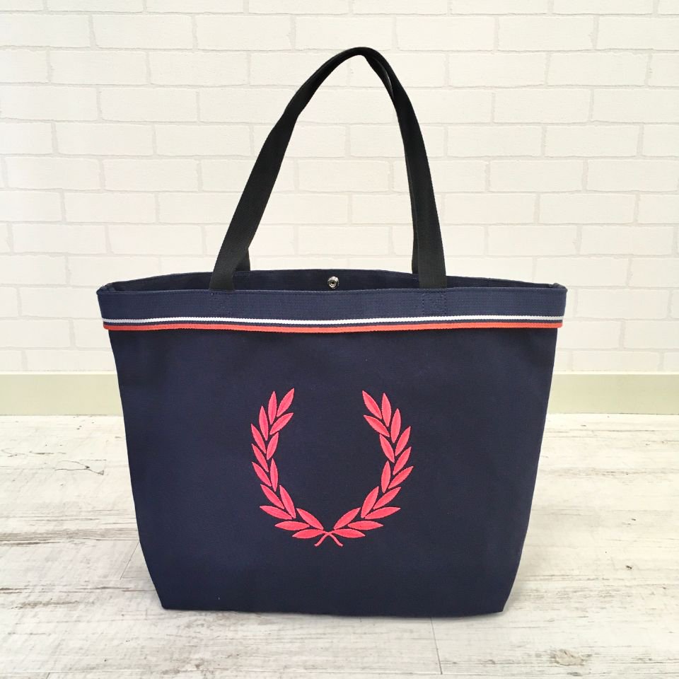 FRED PERRY - TWIN TIPPED TOTE BAG（F25001） - Sheth Online Store