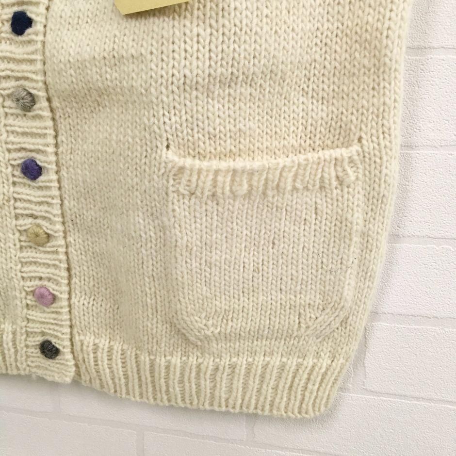 estelle - カラフル毛糸ボタンのベスト - Sheth Online Store