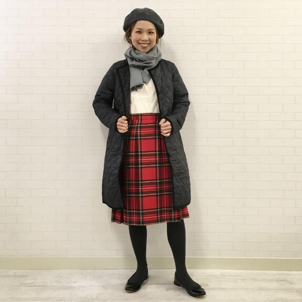 LAVENHAM - ラウンド ノーカラーキルティングロングコート LAVENHAM - ラウンド ノーカラーキルティングロングコート