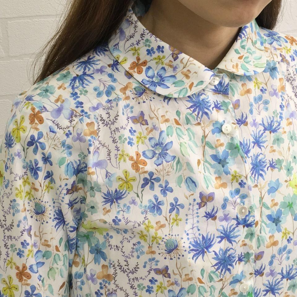 Parkes タナローン 丸衿ヨークギャザー長袖シャツ リバティコレクション Sheth Online Store シスオンラインストア Parkes タナローン 丸衿ヨークギャザー長袖シャツ リバティコレクション Sheth Online Store シスオンラインストア