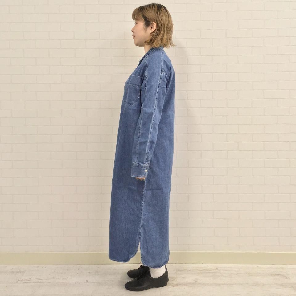 BLANC basque - パールボタン デニムワンピース(BB88403) - Sheth