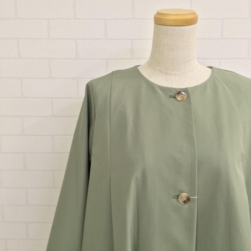 crespi クレスピ　ロングコート　水色 Crespi - スパンライク ツイル撥水ノーカラーロングコート（104