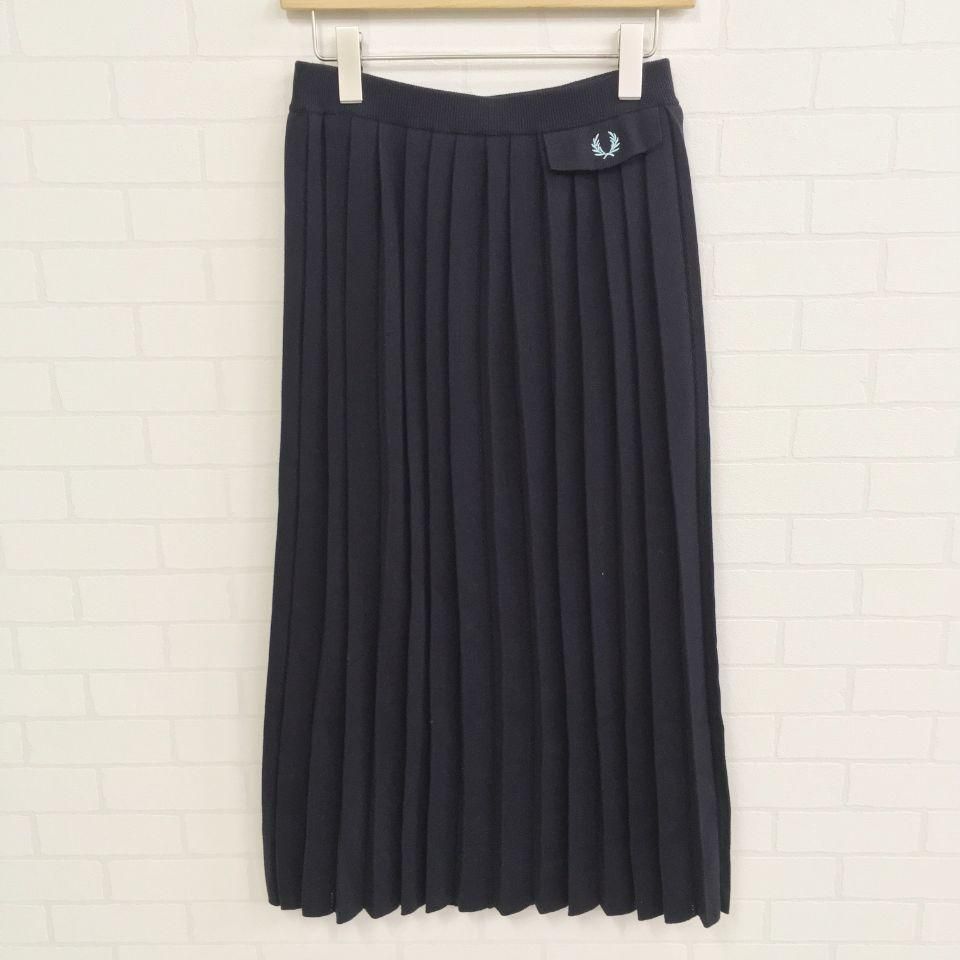 FRED PERRY PLEATED KINT SKIRT（F8616）