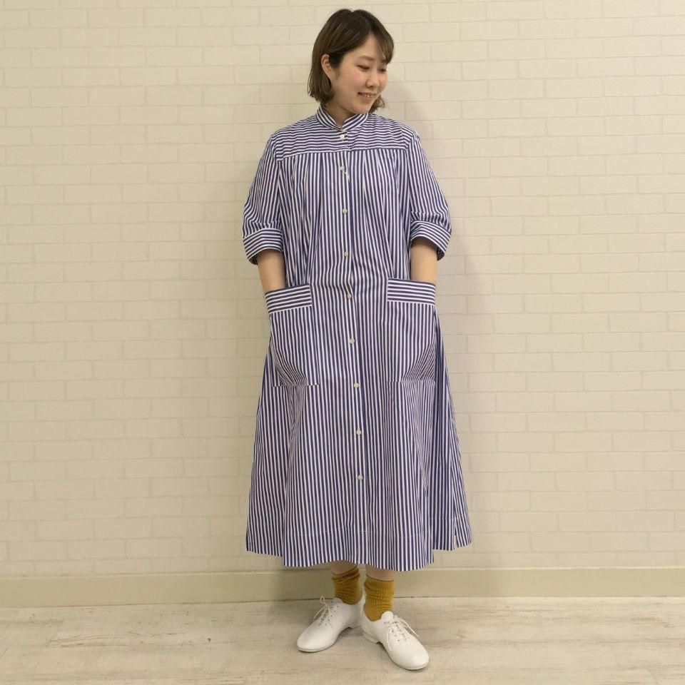 Striped top collar dress