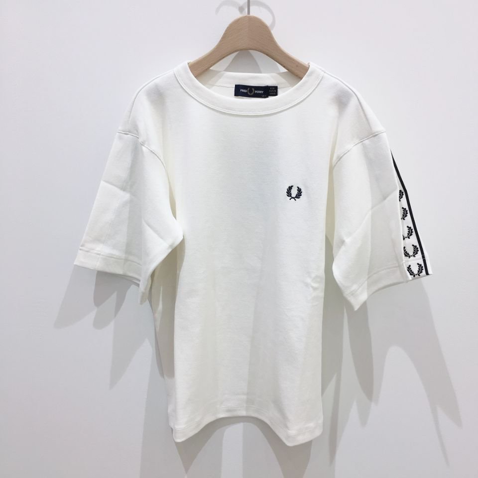 FRED PERRY - TAPED SLEEVE T-SHIRT（F5399) - Sheth Online Store - シスオンラインストア