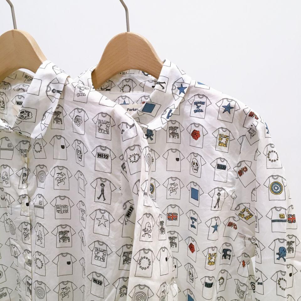 Parkes - 60ローン Tシャツ柄の丸衿シャツ - Sheth Online Store Parkes - 60ローン Tシャツ柄の丸衿シャツ - Sheth Online Store