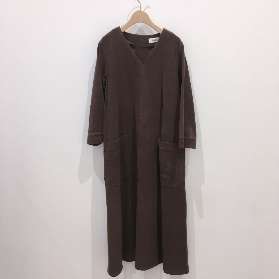 SARAHWEAR - ＜Rosie＞コーディロイＶネックワンピース（C71127) - Sheth Online Store - シスオンラインストア