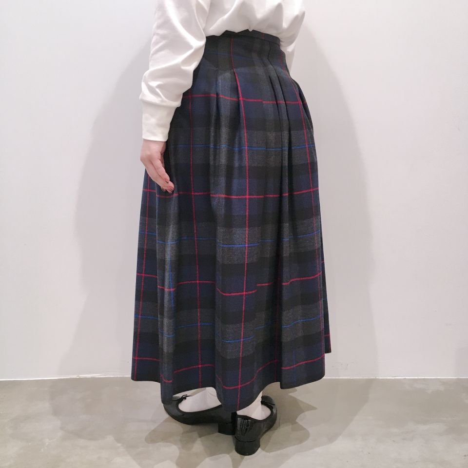 値段が激安 【COEL】シャンタンドットフロントプリーツスカート