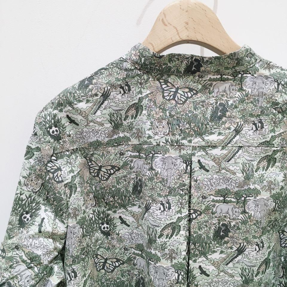 Parkes - リバティ柄 スタンドカラーシャツ（リバティ