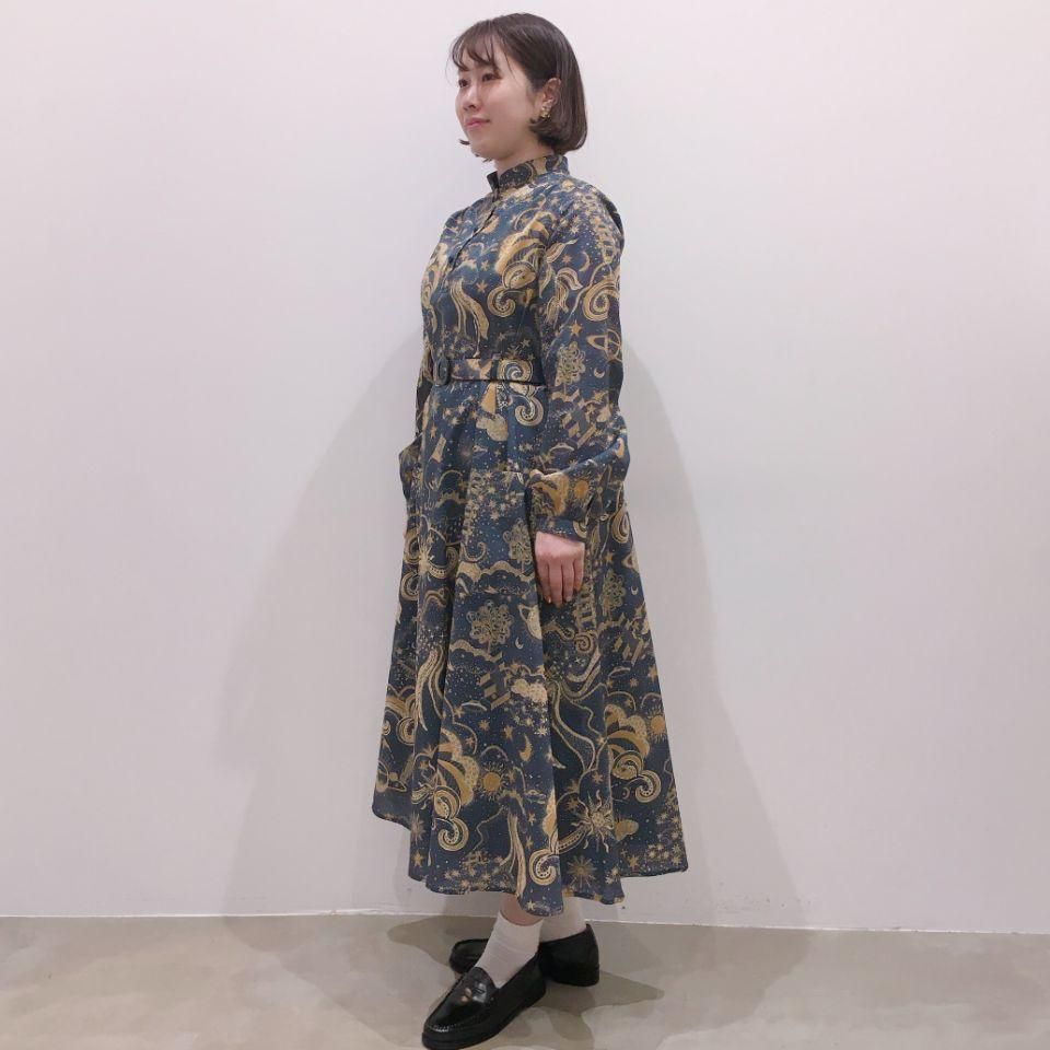 SARAHWEAR - リバティプリント ヘンリーネックマオカラーのワンピース