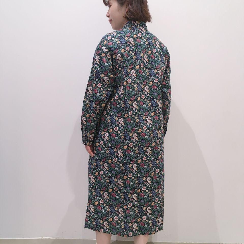 Parkes - タナローン丸襟 タックのリバティシャツワンピース