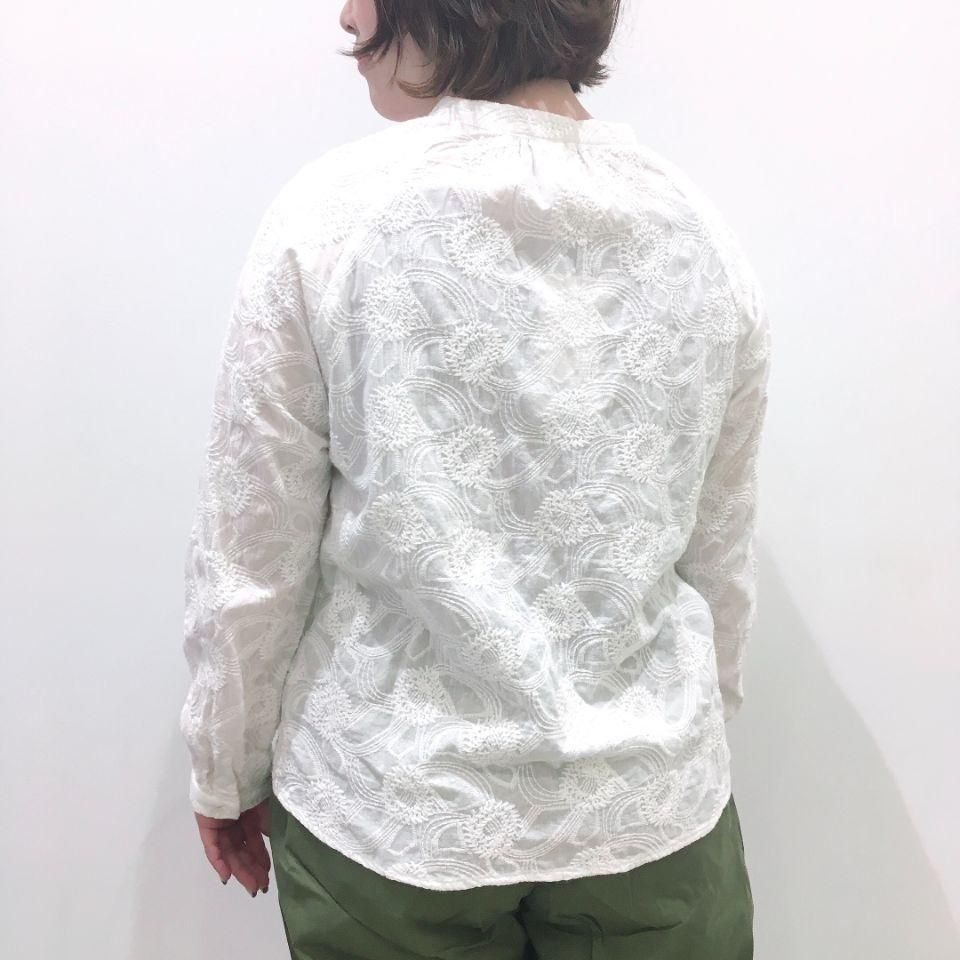 新品NOMBRE IMPAIR パネルリーフ　スキッパーブラウス