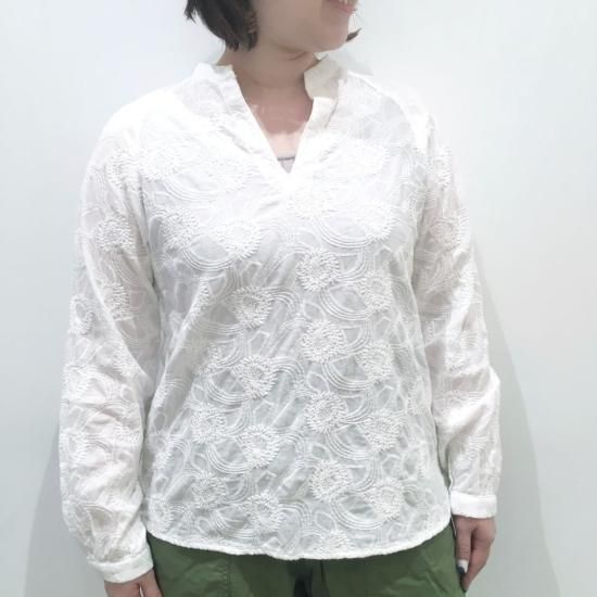 NOMBRE IMPAIR - クロスステッチ刺繍 8分袖ギャザーブラウス NOMBRE IMPAIR - クロスステッチ刺繍 8分袖ギャザーブラウス