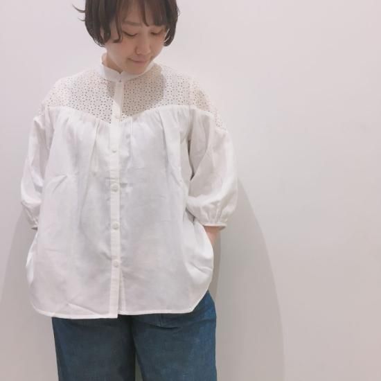 SARAHWEAR - Gauze Embroidery Smoc Blouse(C52754)