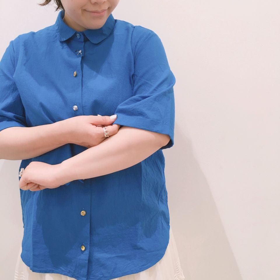 BABY 綿素材 5分袖 懐古ブラウス Parkes - 60ローン東炊き 丸ちび衿 リバティくるみ釦の五分袖