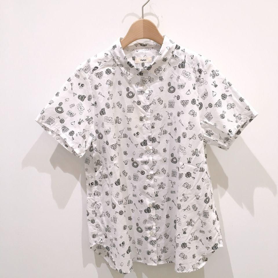 Parkes - 60ローン カジノ柄のチビエリ半袖ヨークシャツ - Sheth Parkes - 60ローン カジノ柄のチビエリ半袖ヨークシャツ - Sheth