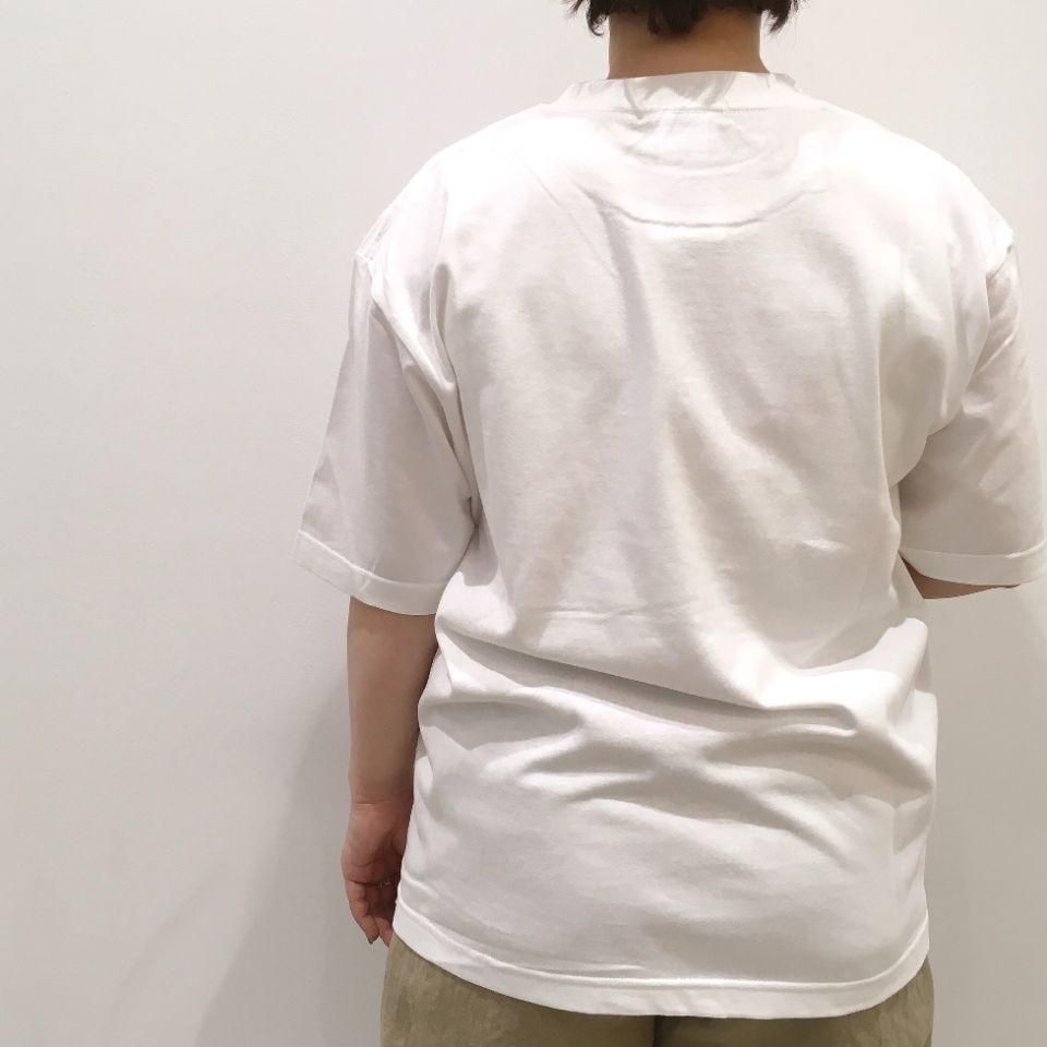 HOMAGE GRAPHIC - ルーズフィット・ドロップショルダーTeeシャツ