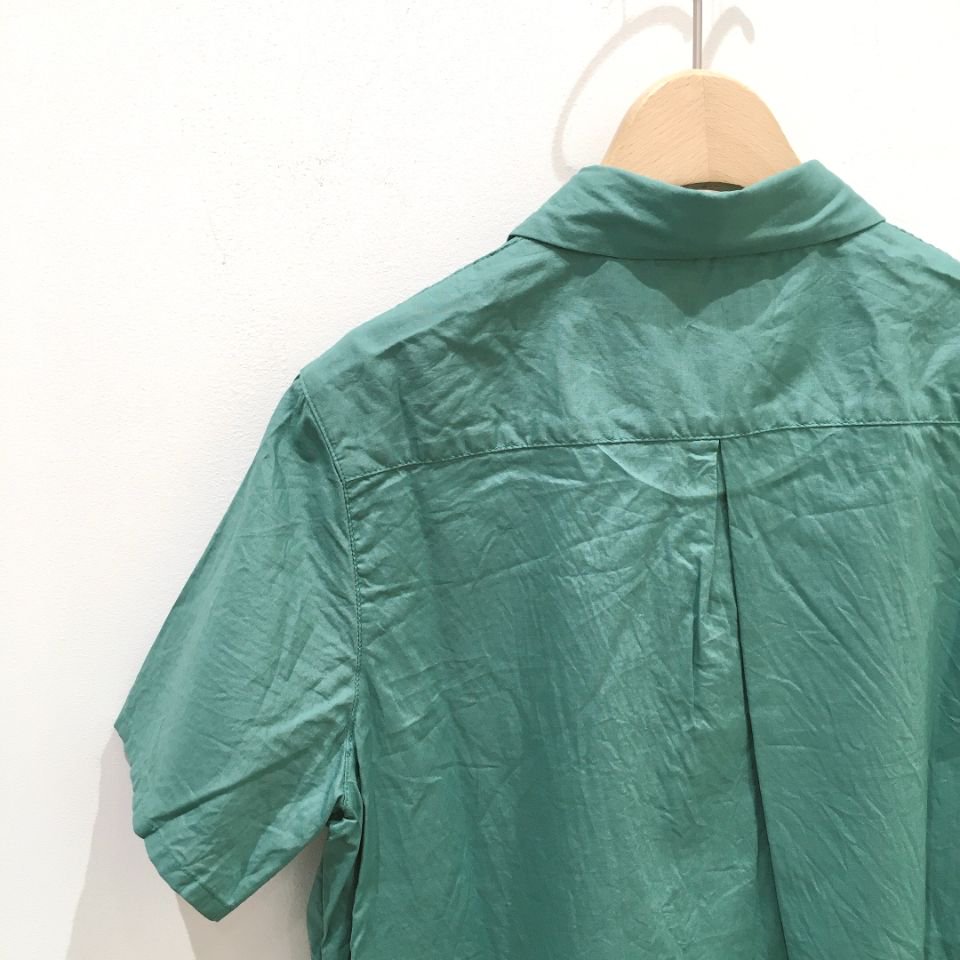 Parkes - 60ローン プチ丸襟半袖のリバティ釦シャツ