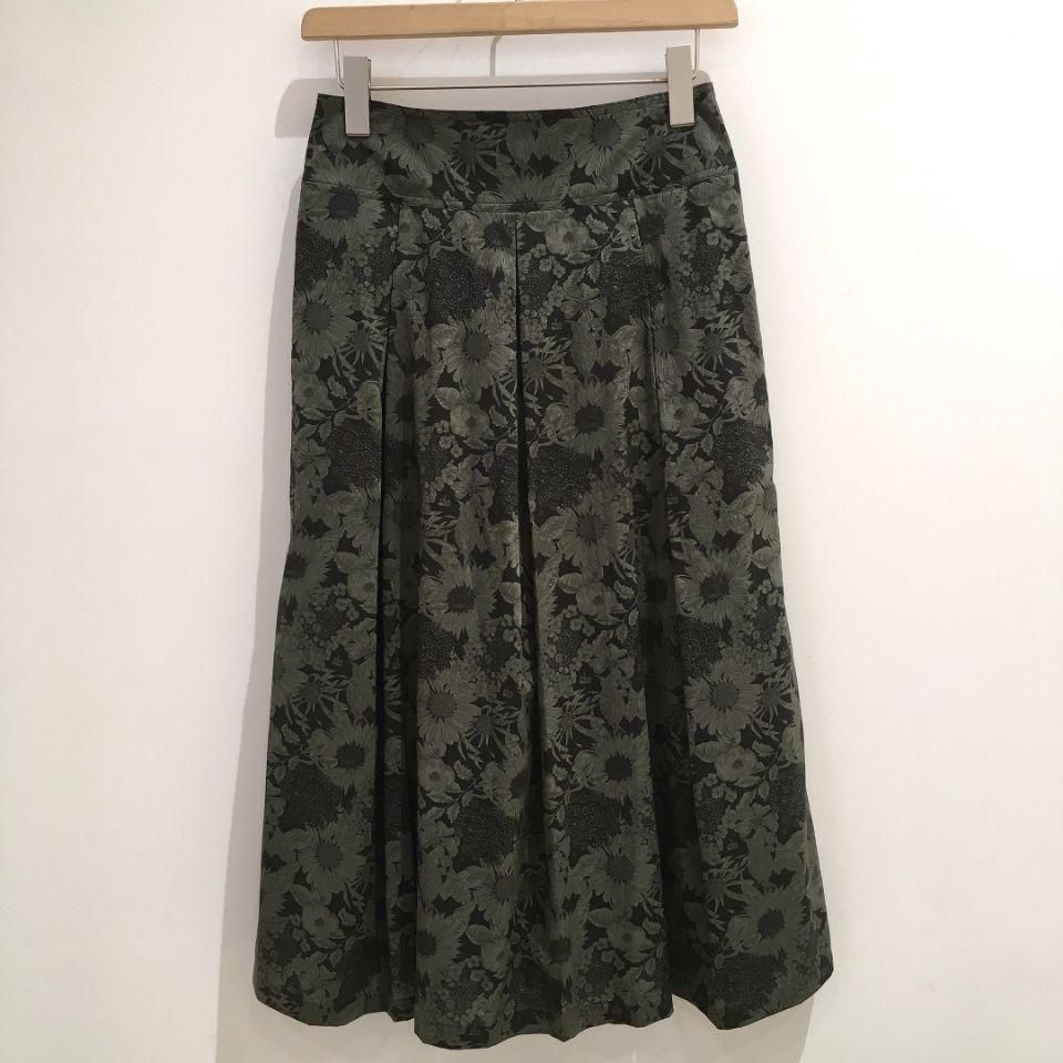 SARAHWEAR - ＜Megumi＞Liberty Tuck Skirt（C21744） - Sheth
