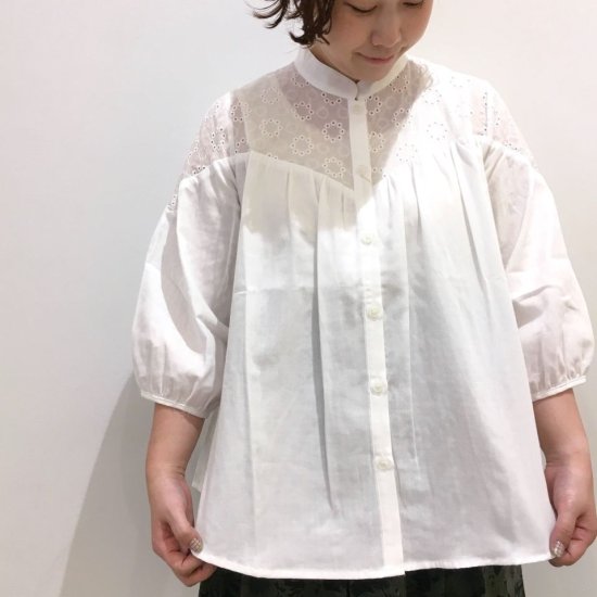 SARAHWEAR - ＜Lily＞Gauze×Embroidery Lawn Smock Blouse（C52809）