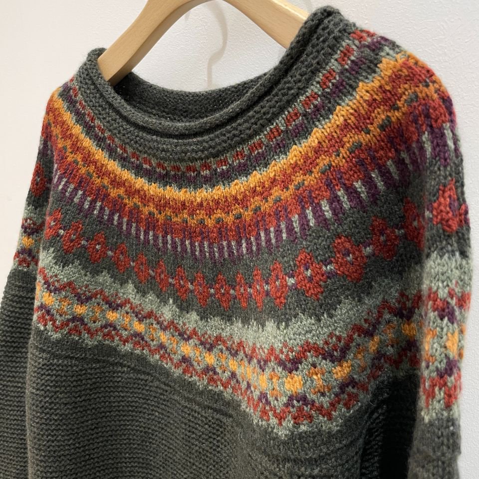 ERIBE フェアアイル柄のクルーネックセーター（Stoneybrek Sweater） Sheth Online Store  シスオンラインストア
