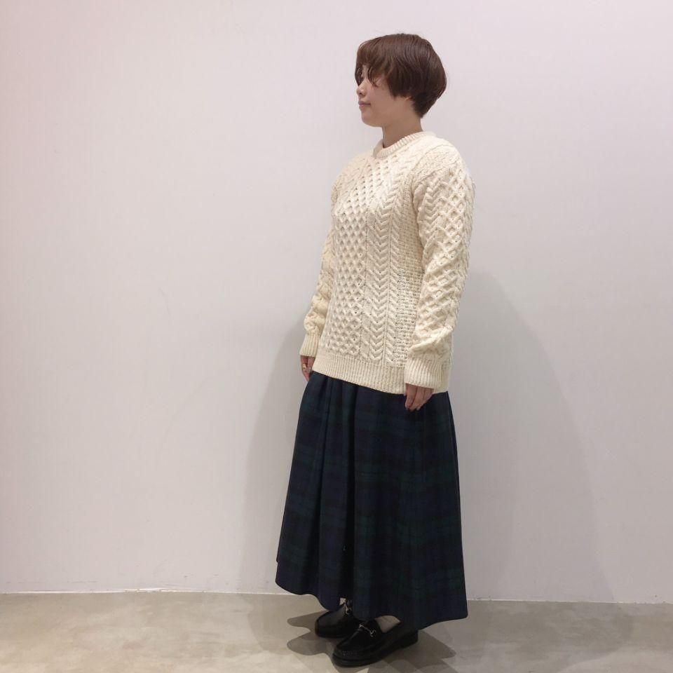 ARAN WOOLLEN MILLS - ケーブル編みセーター（正規取扱商品