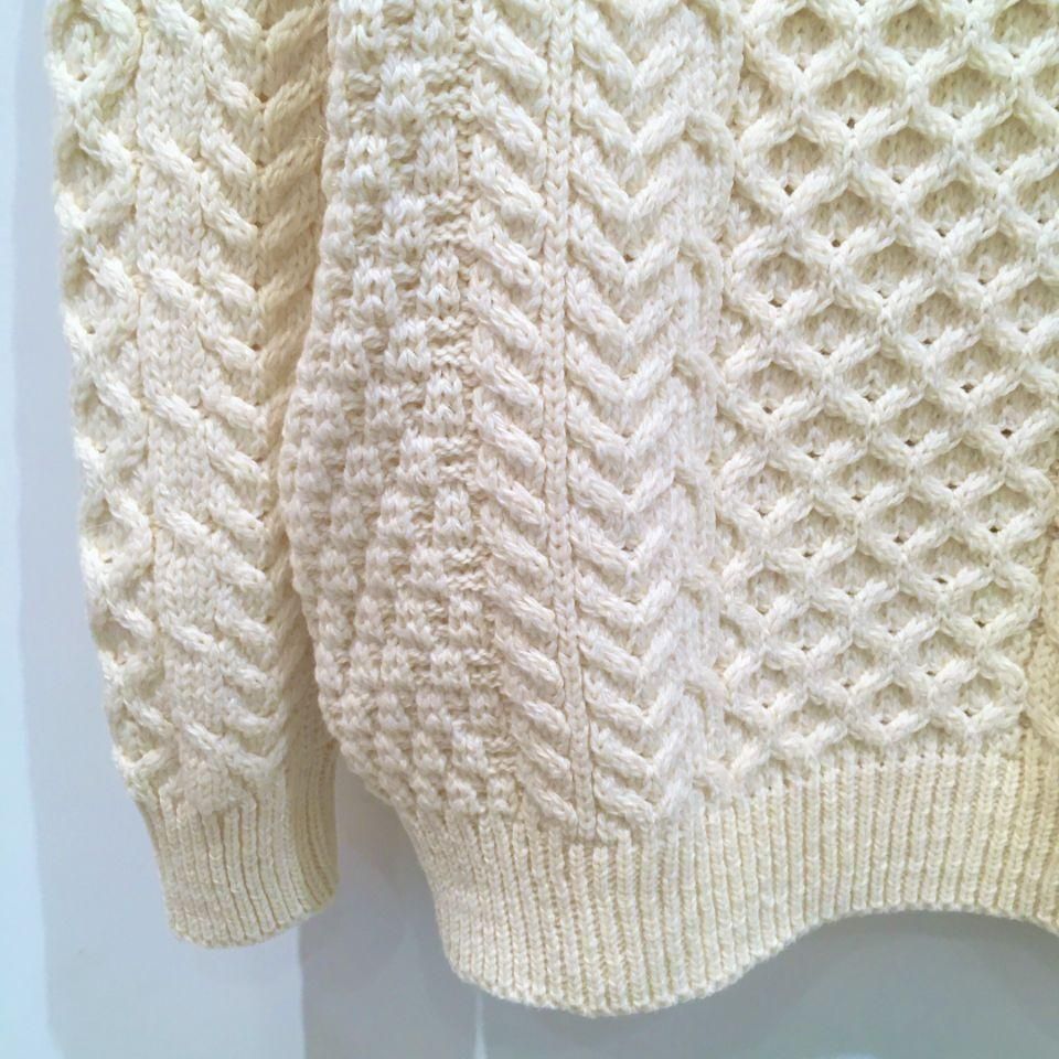 ARAN WOOLLEN MILLS - ケーブル編みセーター(正規取扱商品 ARAN WOOLLEN MILLS - ケーブル編みセーター(正規取扱商品
