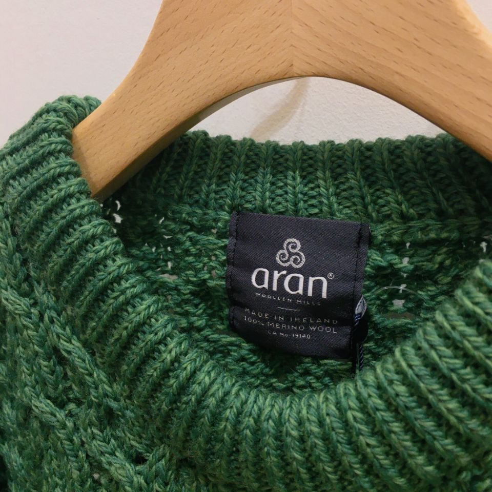 ARAN WOOLLEN MILLS - ケーブル編みセーター（正規取扱商品）