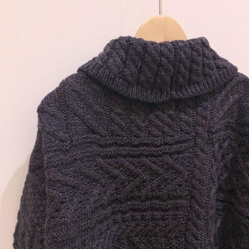 ARAN WOOLLEN MILLS - ケーブル編みオフタートルセーター(正規 ARAN WOOLLEN MILLS - ケーブル編みオフタートルセーター(正規