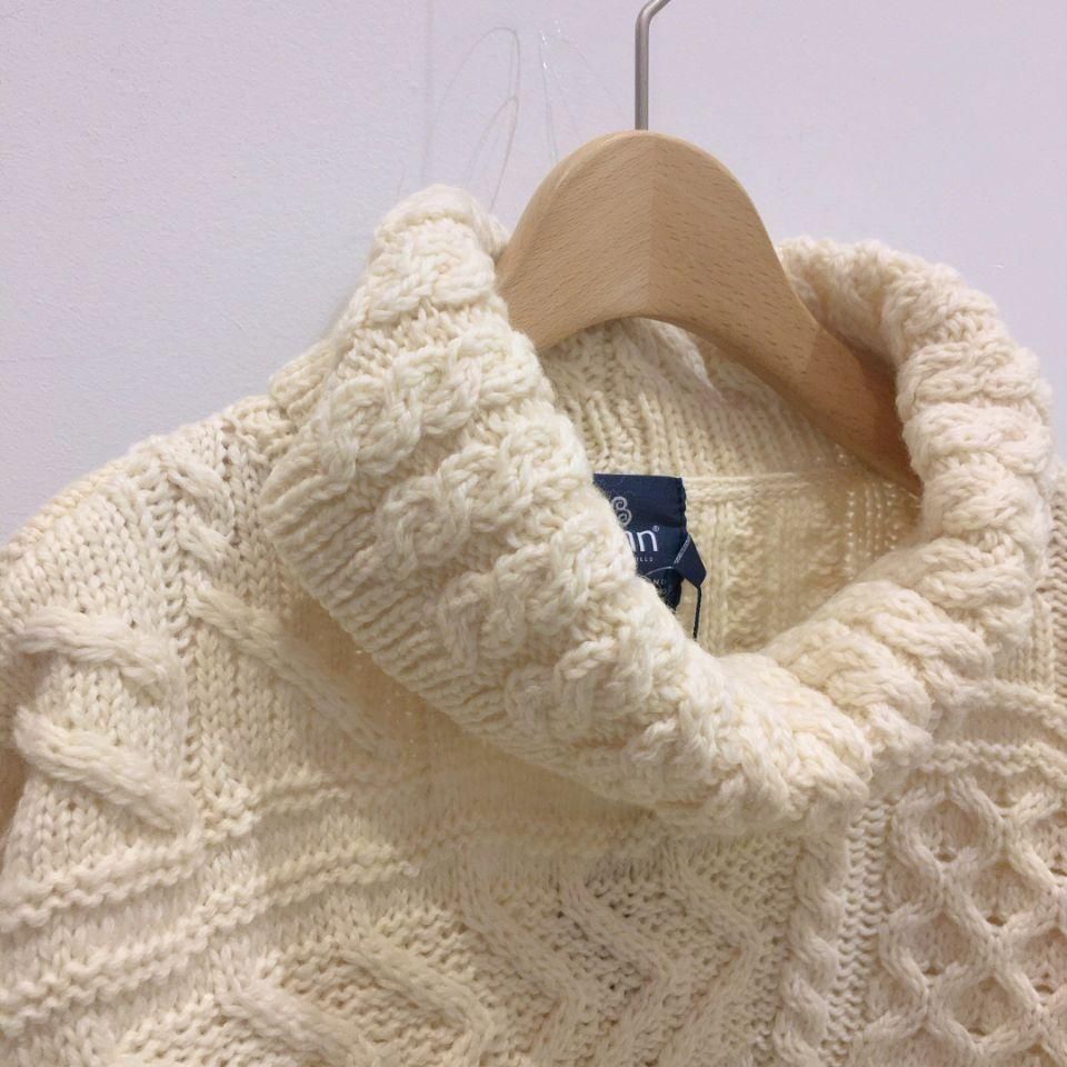 ARAN WOOLLEN MILLS - ケーブル編みオフタートルセーター(正規 ARAN WOOLLEN MILLS - ケーブル編みオフタートルセーター(正規