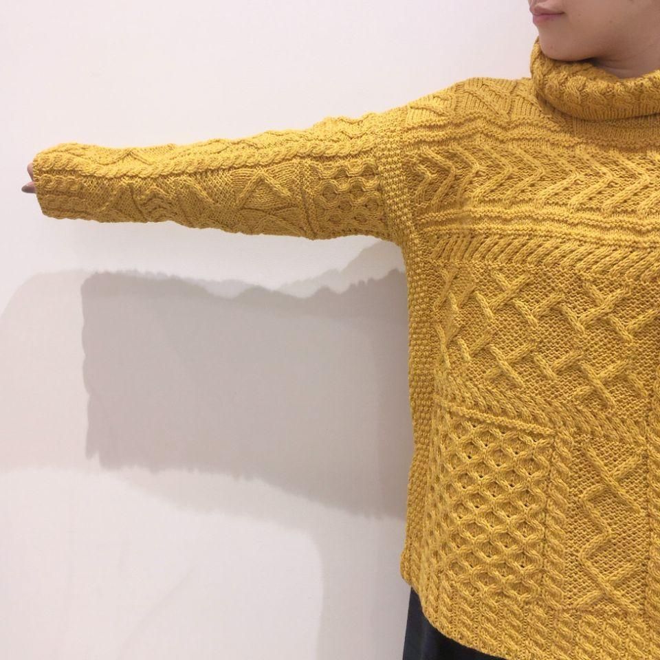 ARAN WOOLLEN MILLS - ケーブル編みオフタートルセーター（正規